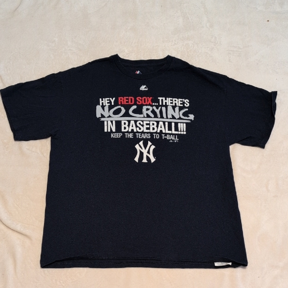 Majestic Navy Yankees Navy Blue No Crying Baseball T-shirt Size XL unisex